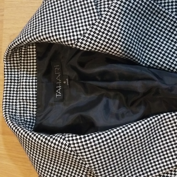 Tahari houndstooth blazer size 6 EUC - Picture 6 of 12